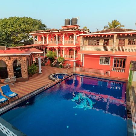 Larios Beach Holidays Resort バガ エクステリア 写真
