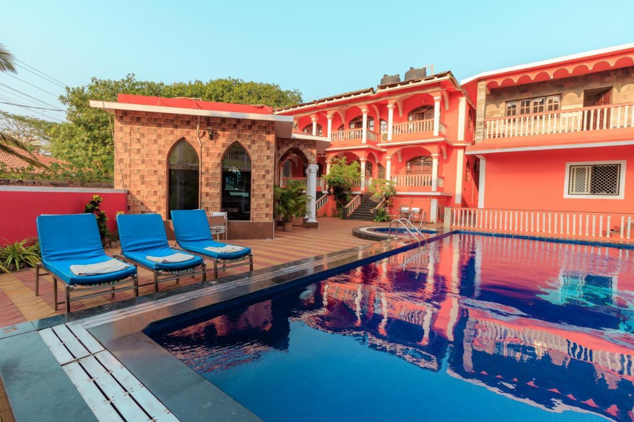Larios Beach Holidays Resort バガ エクステリア 写真