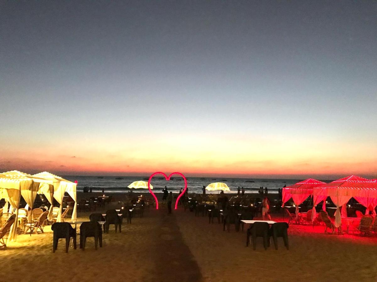 Larios Beach Holidays Resort バガ エクステリア 写真
